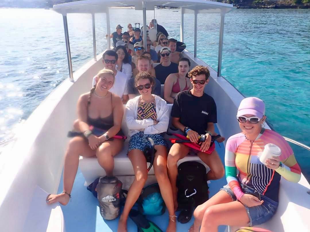 DAY CRUISE TOUR & MANTA